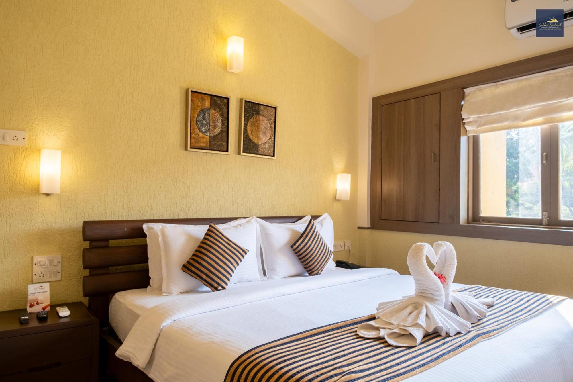 Golden Landmark Green Valley Beach Resort Dona Paula Ngoại thất bức ảnh