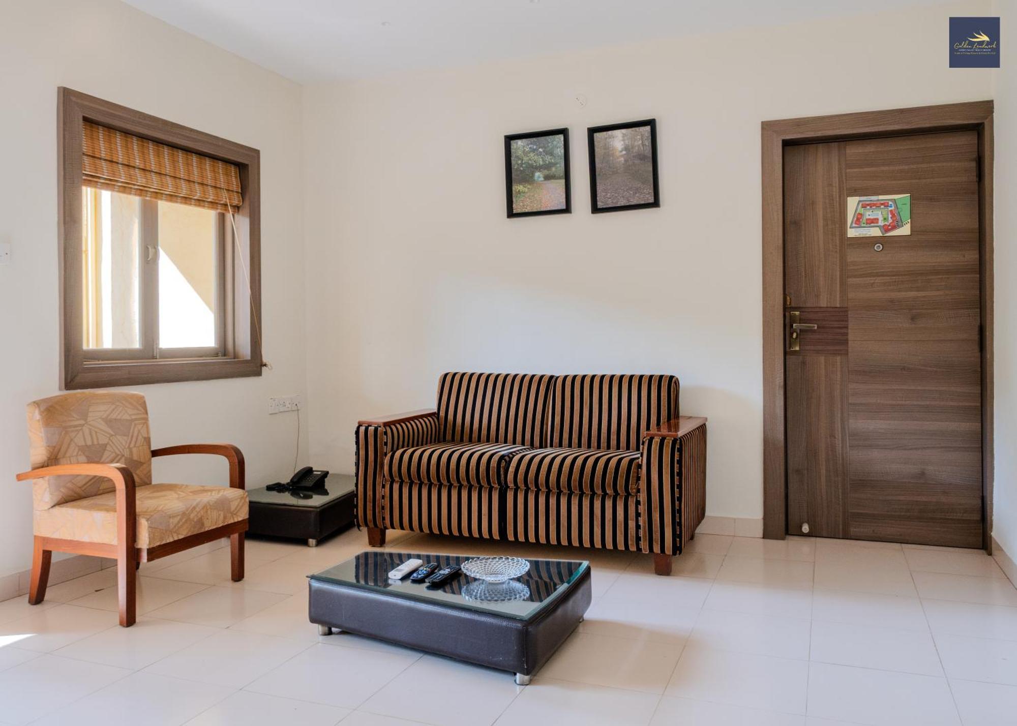 Golden Landmark Green Valley Beach Resort Dona Paula Ngoại thất bức ảnh