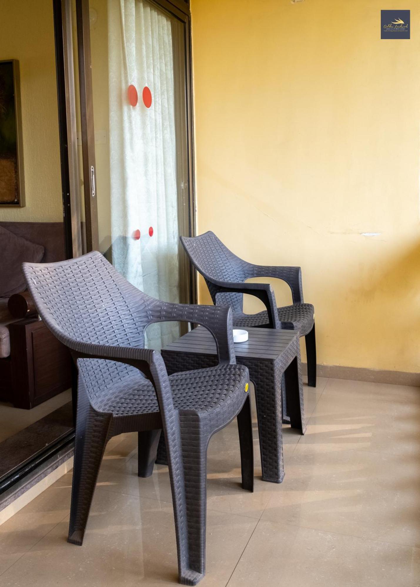 Golden Landmark Green Valley Beach Resort Dona Paula Ngoại thất bức ảnh