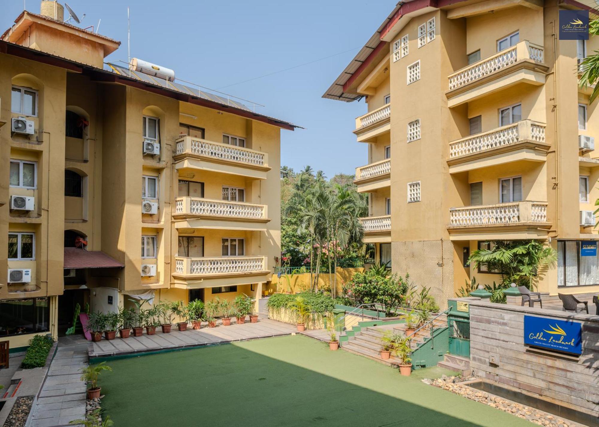 Golden Landmark Green Valley Beach Resort Dona Paula Ngoại thất bức ảnh